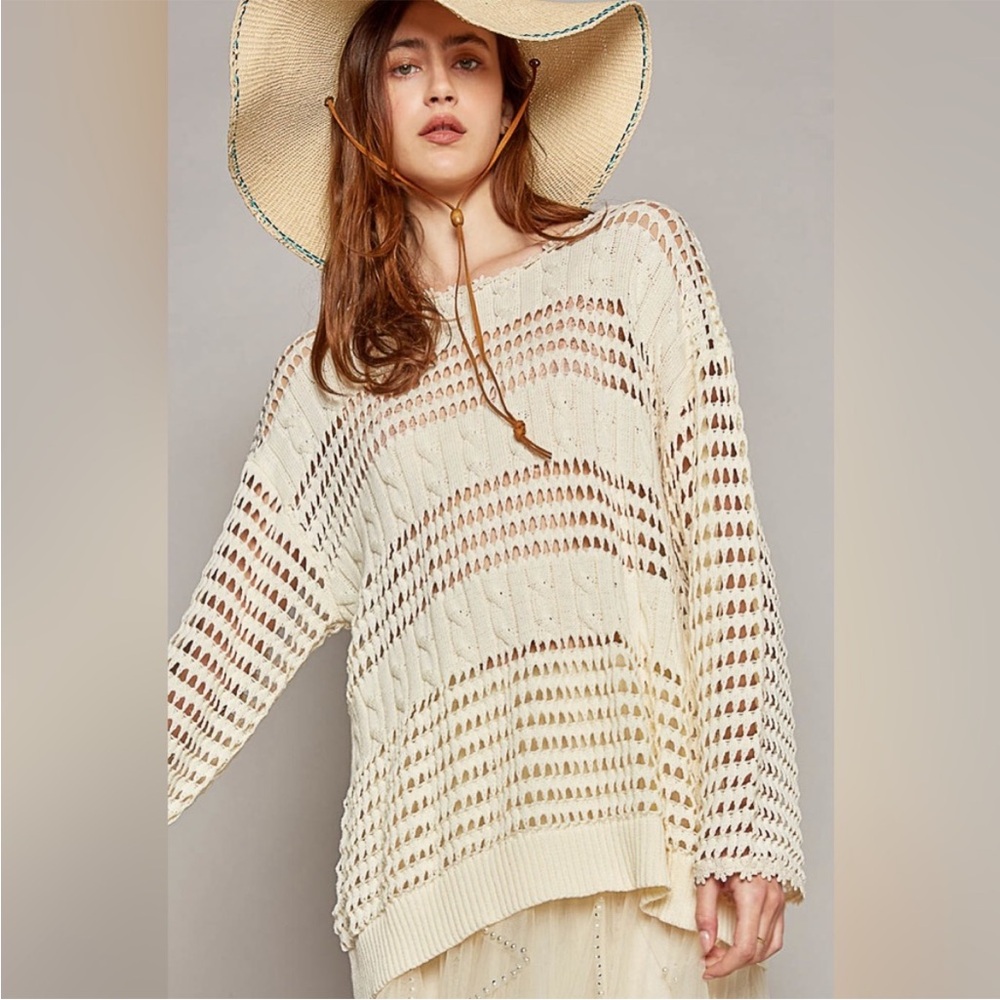 Crochet Sweater Top w Floral sleeve detail